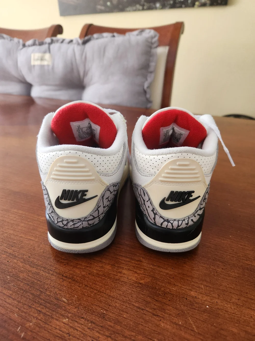Jordan Retro 3s Size 3 Youth Used